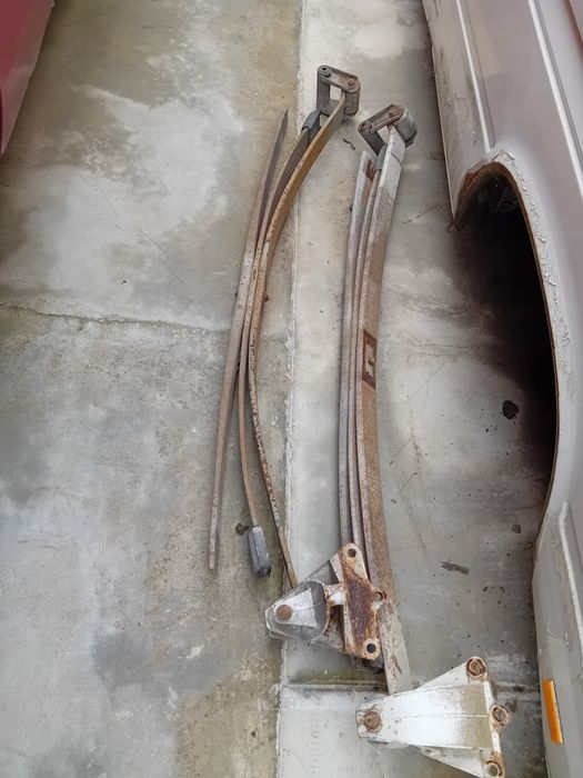 Задни ресьори за Мерцедес Спринтер / Mercedes Sprinter W905