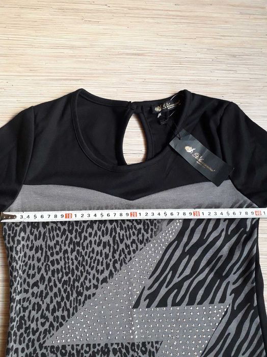 Нова рокля с етикет размер М