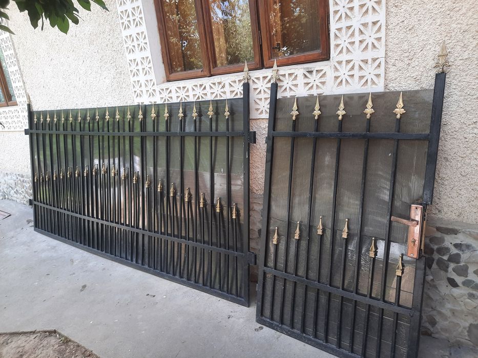 Porți din fier forjat