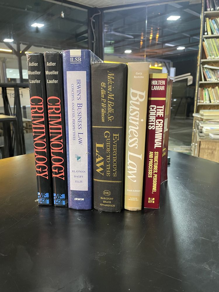 Книги на английском (ВСЕ В ОРИГИНАЛЕ) По штучно не продаем