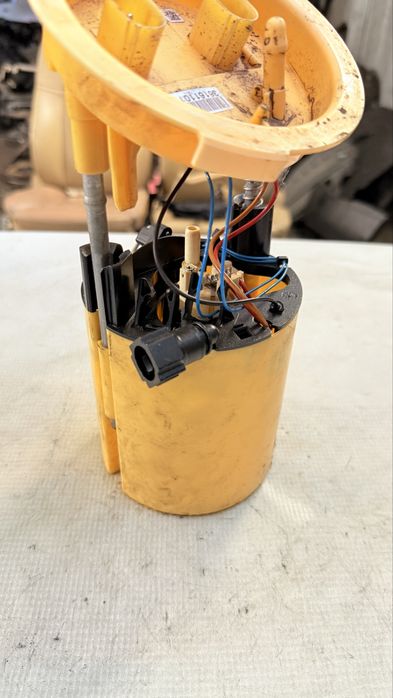 Горивна помпа БМВ  Дизел Нафтова помпа BMW  Е90 lci 143кс