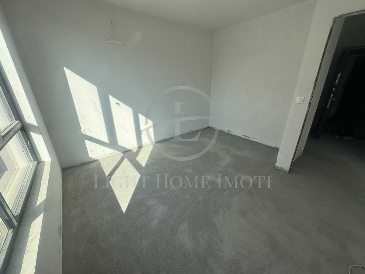Продава се Тристаен апартамент в с. Белащица, Област Пловдив - 102 кв.м за 1400 €/кв.м - Снимка #3