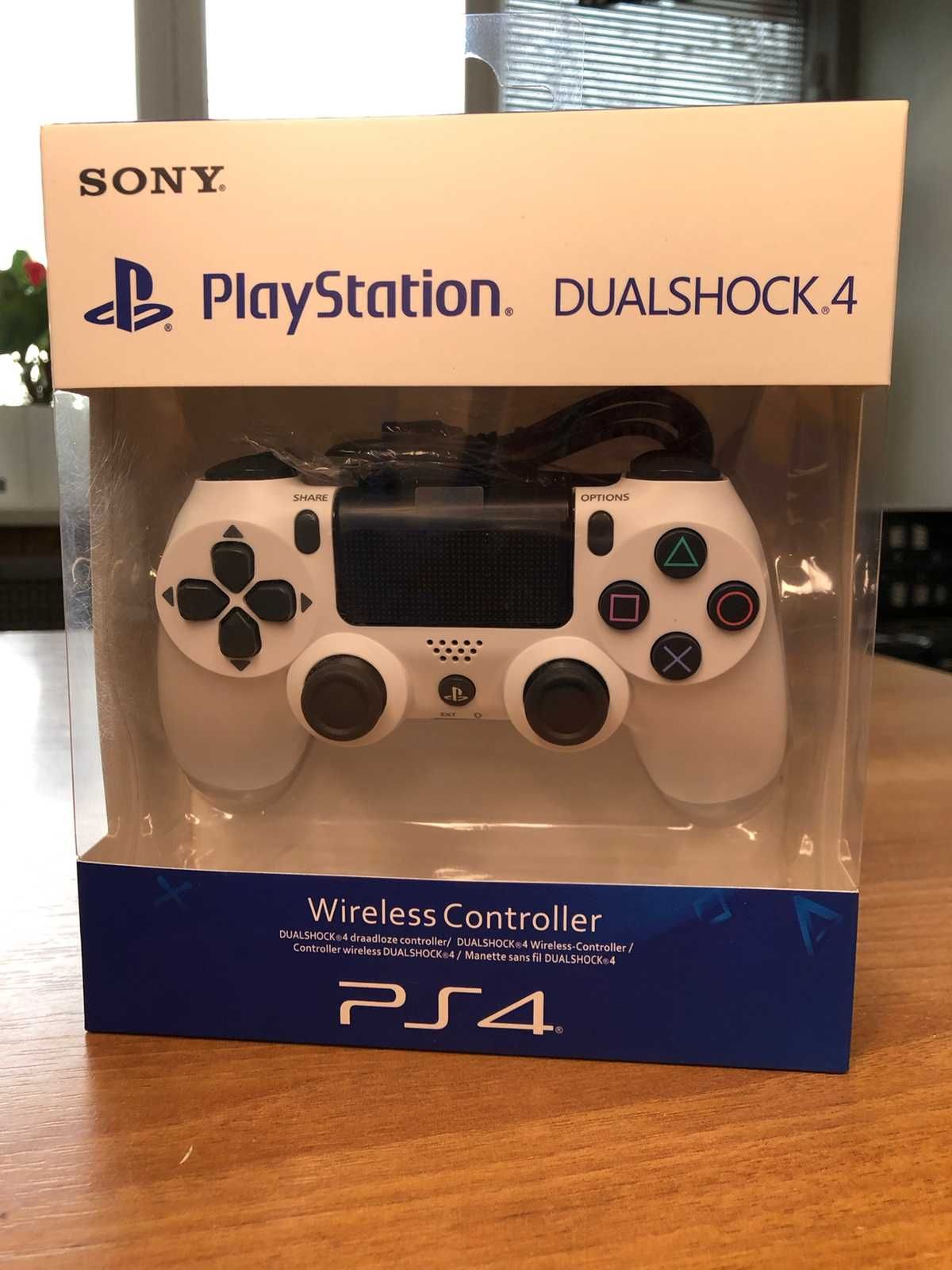 Беспроводной джойстик геймпад Dualshock 4 Wireles Sony PlayStation 4