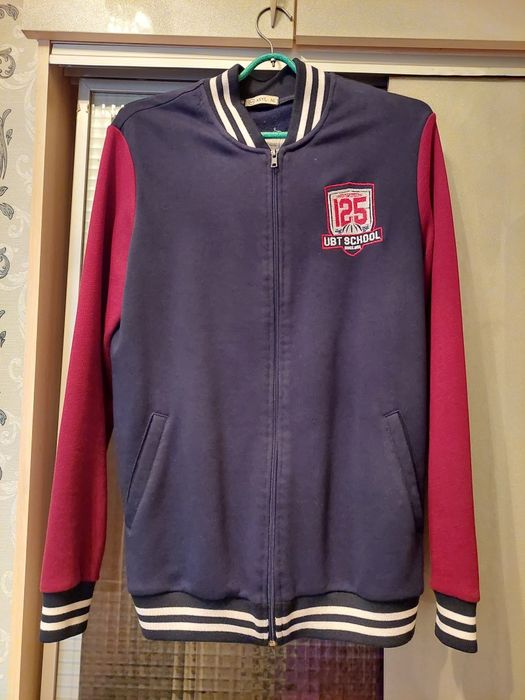 Бомбер 125 UBT School