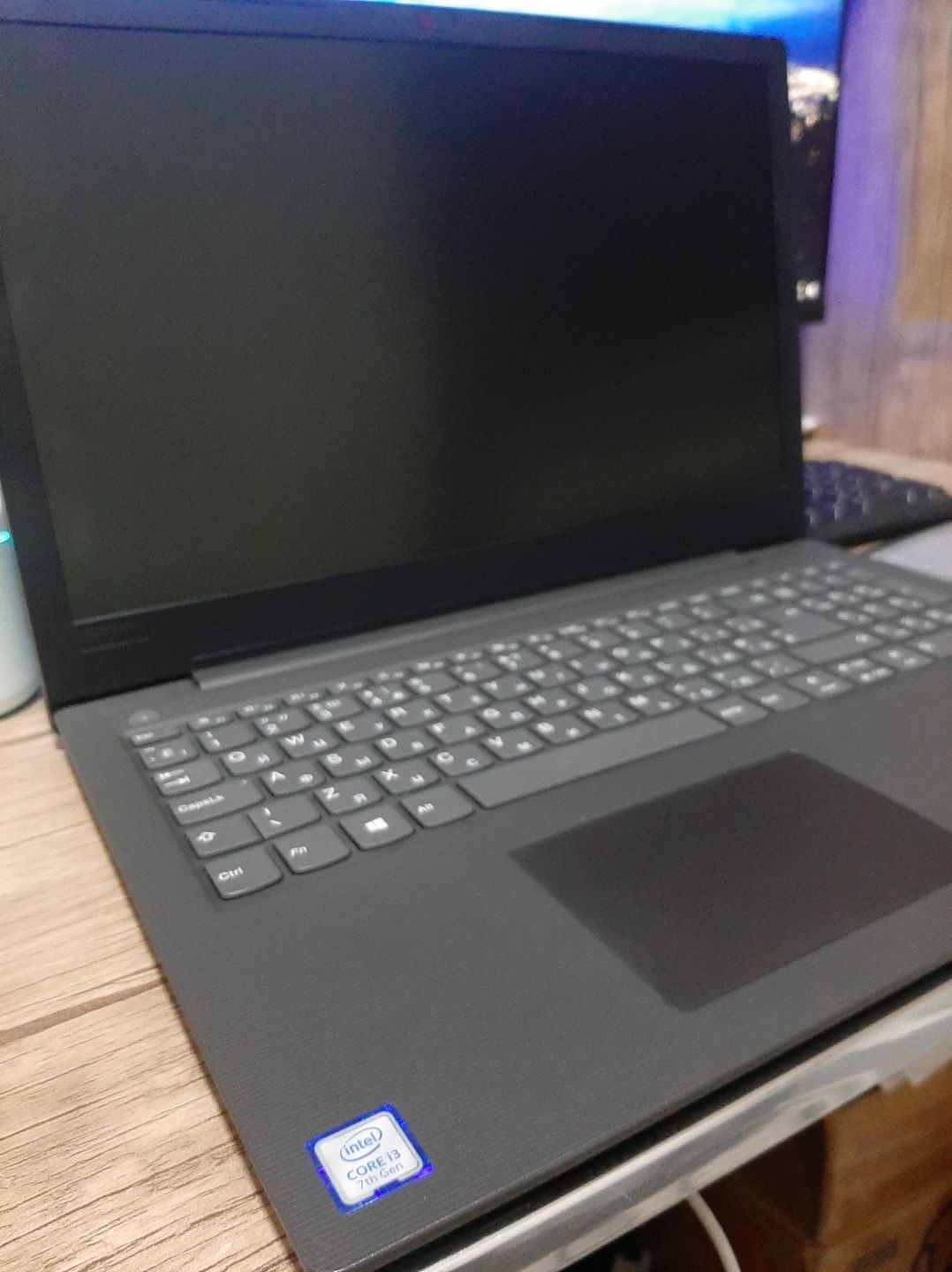 Notebook kampyutr LENOVO inter core i3