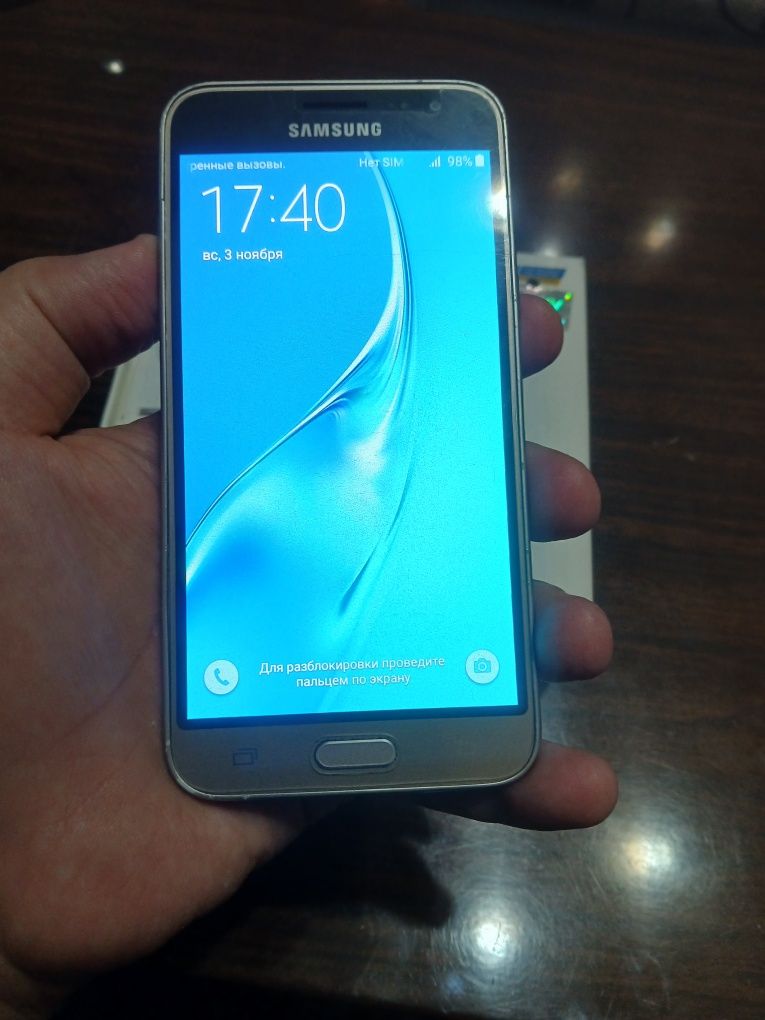 Samsung J3 сотилади
