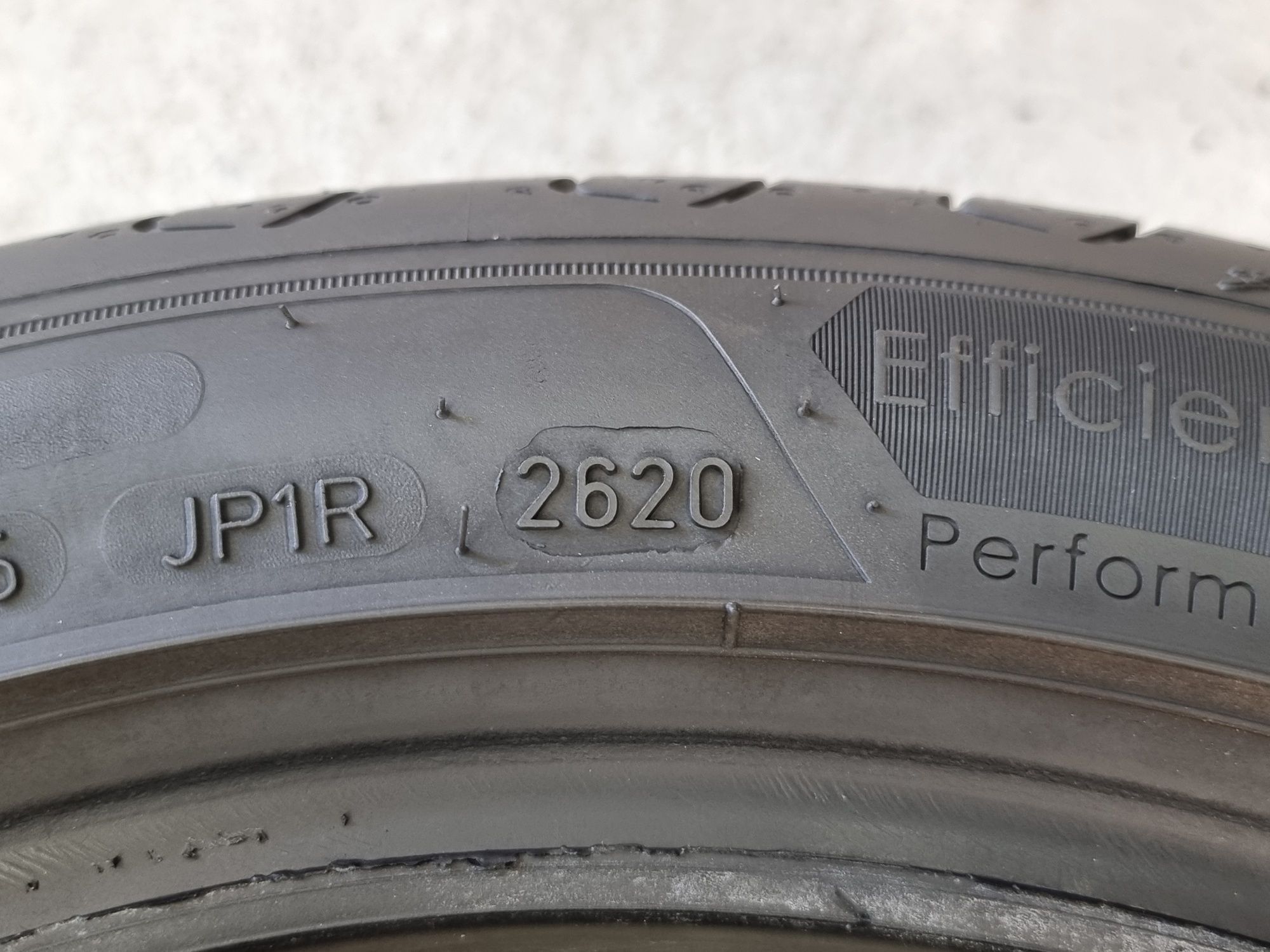 215/45/16 Goodyear 2Броя: 140лв 7.7мм