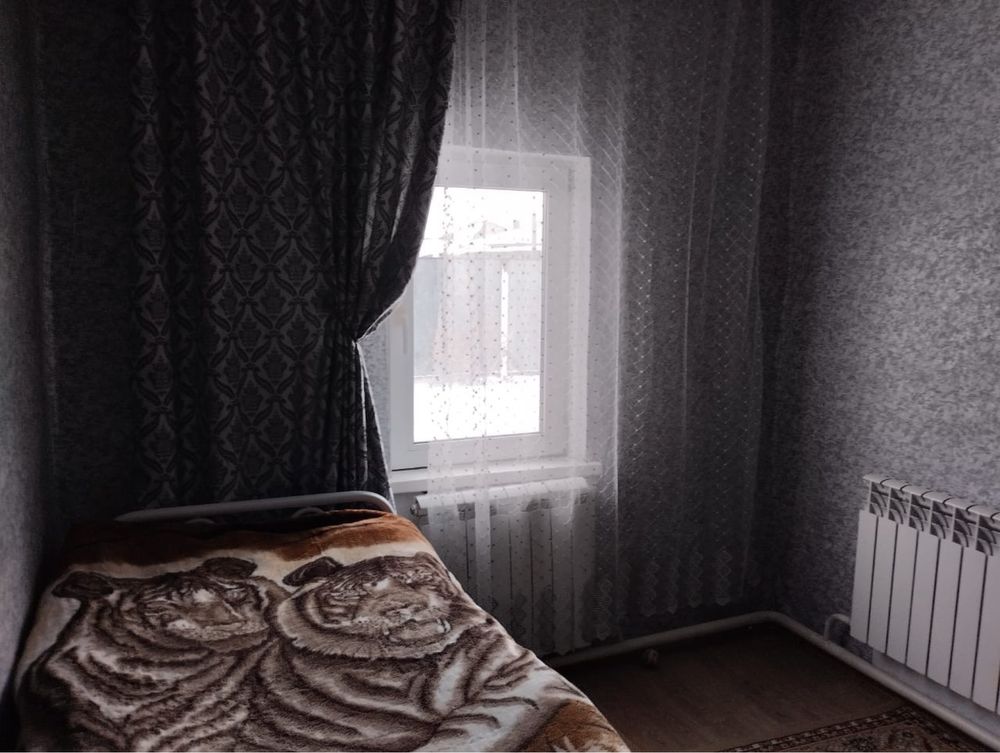 продается частный дом, в центре Красного Яра.
