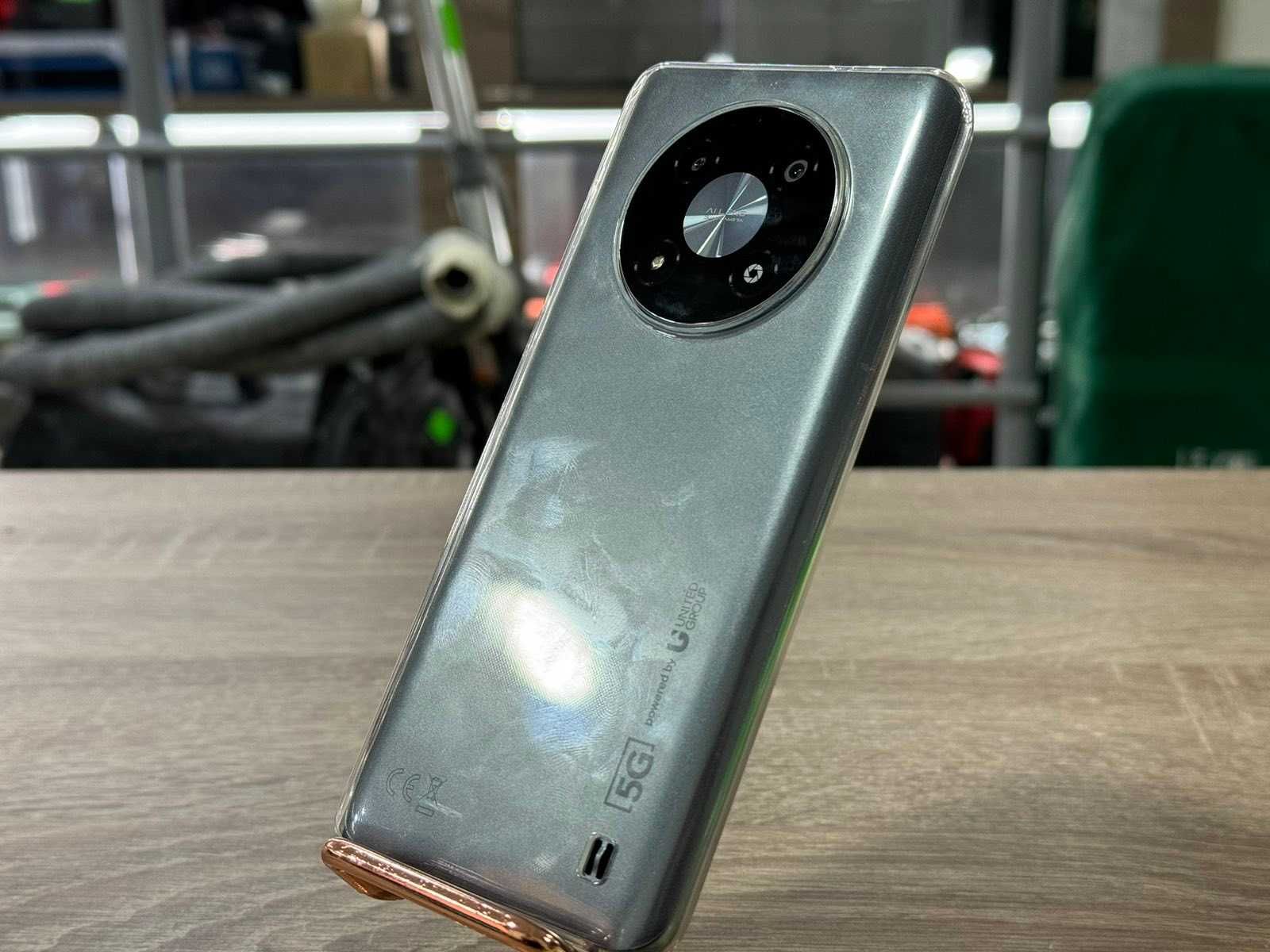 Телефон Vivacom Phone 5G