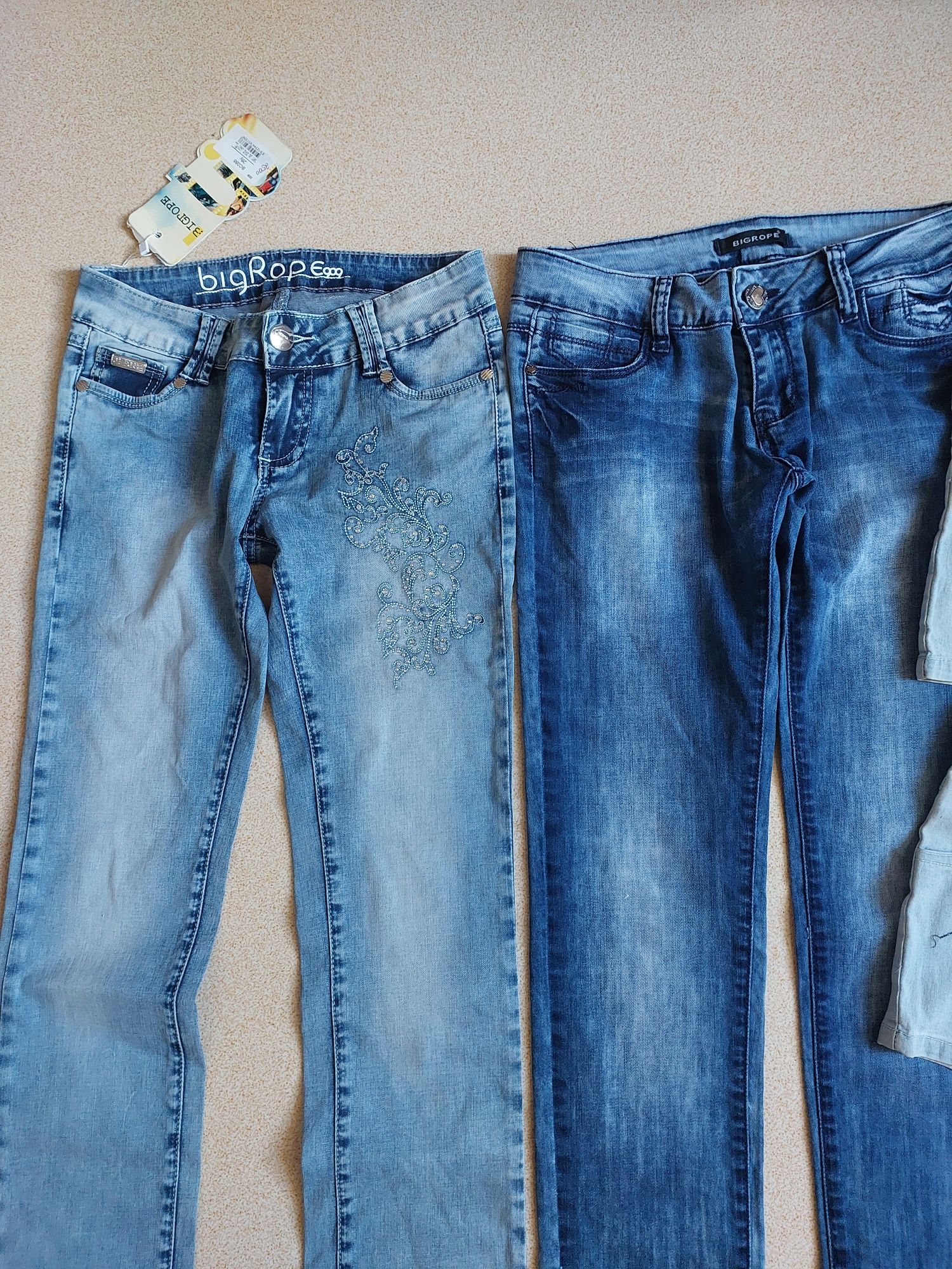 Новые джинсы и шорты