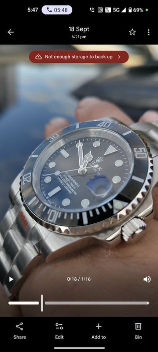 Vând Rollex Submariiner