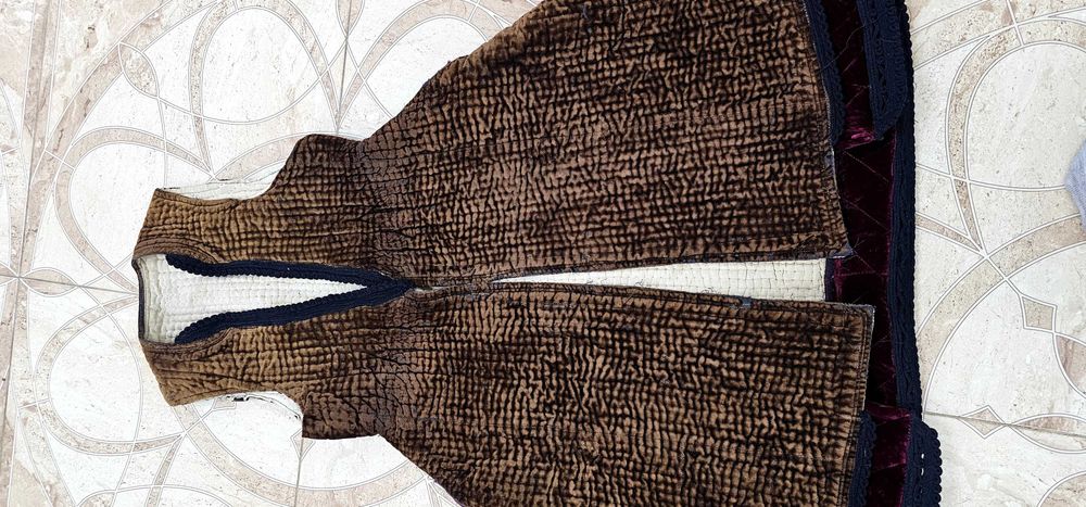 Автентични елеци