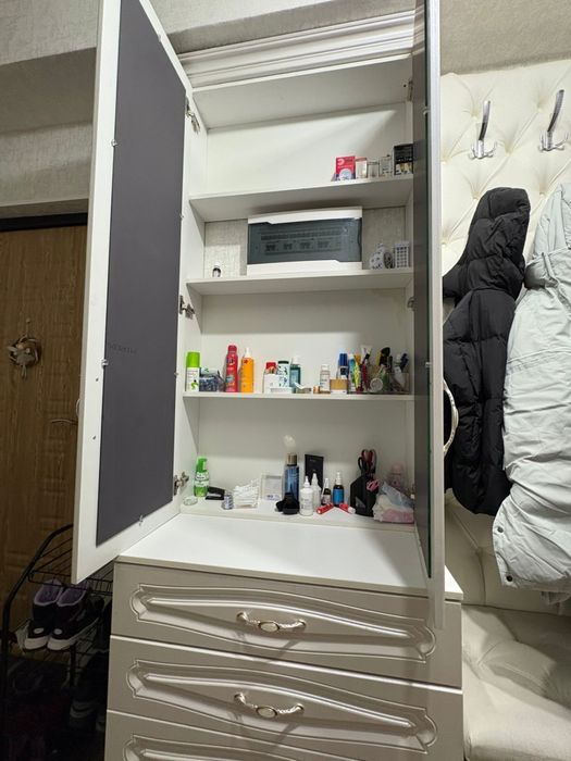 Продам прихожую