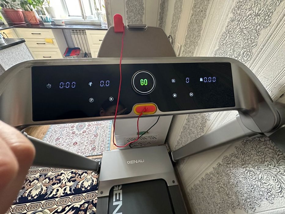 Беговая дорожка Genau