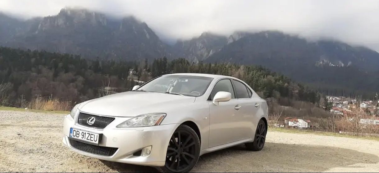 Vand Lexus IS220d