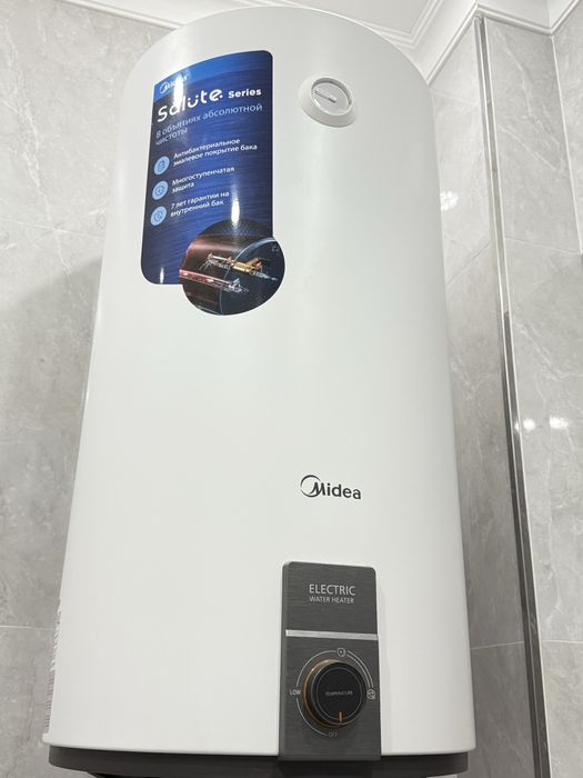 Бойлер водонагреватель Midea