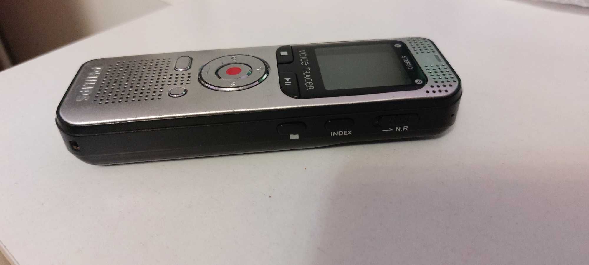 Диктофон Philips DVT2000