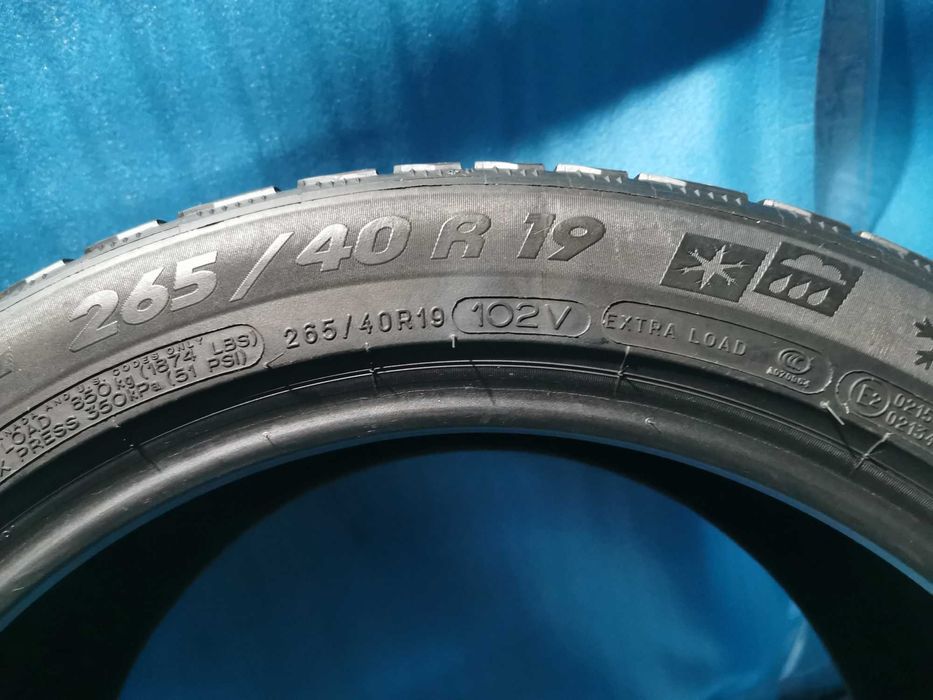 265 40 19 michelin m+s 2 buc