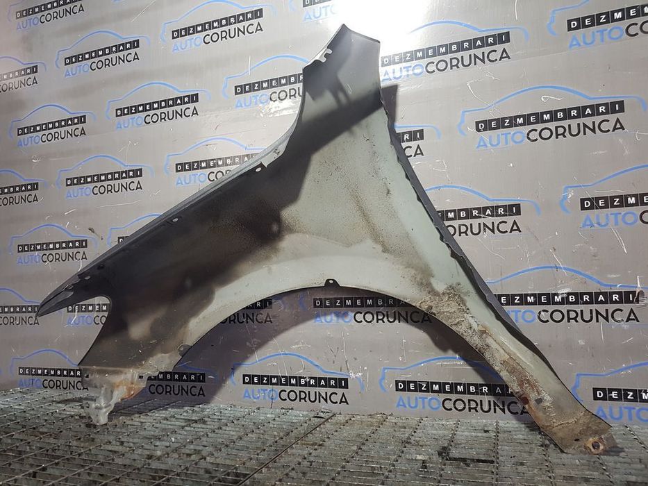 Aripa Dreapta Fata Hyundai Santa Fe 2 Facelift 2009 - 2012 4 Usi GRI NMA CARBON GRAY (695)