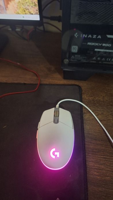 Vând tastatură si mouse
