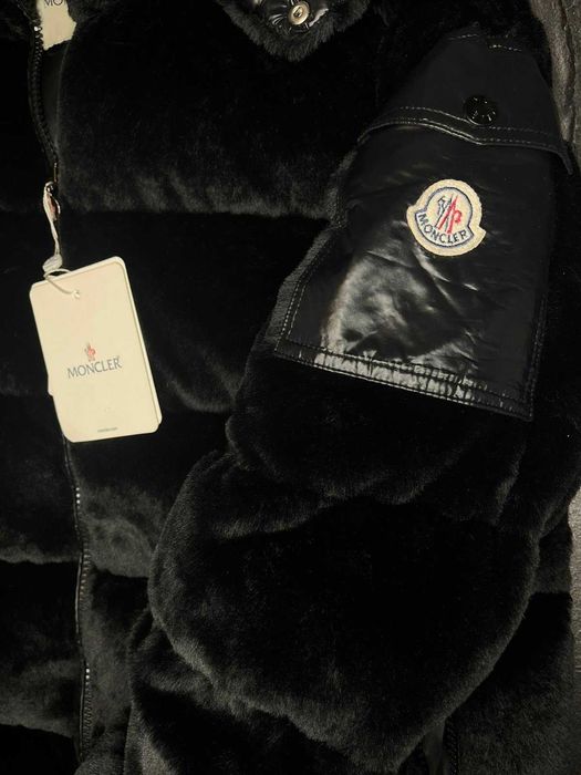 Moncler-Автентично чисто мъжко зимно яке Л размер