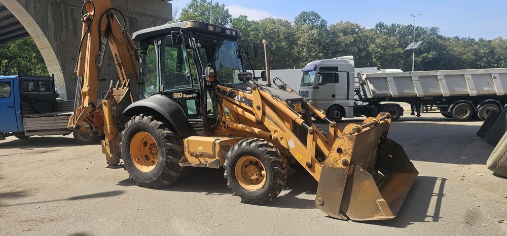 Buldoecavator Case 580 Sr 2008