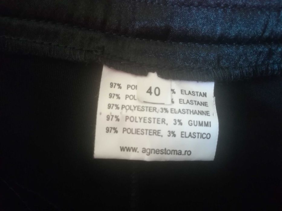 Pantaloni eleganti, by AGNES TOMA, 3/4, catifea de calitate, negri