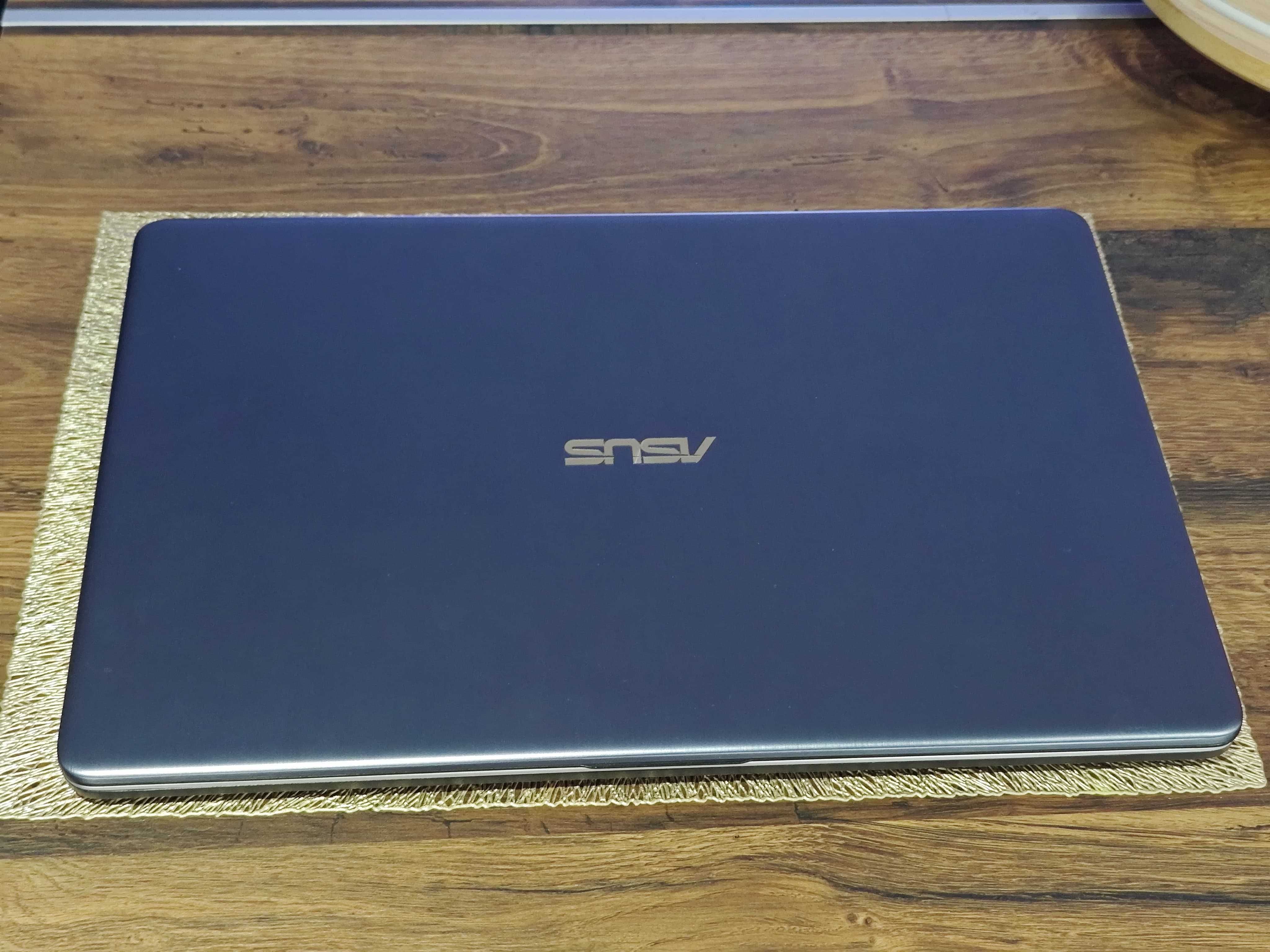 Laptop ASUS VivoBook Pro, Ecran mare, i7, 8Gb RAM