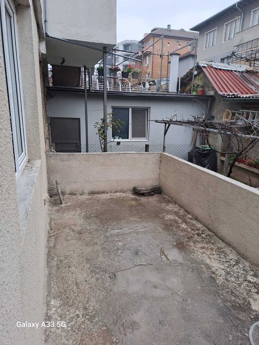 Продава се Тристаен апартамент в София, Овча купел - 101 кв.м за 1040 €/кв.м - Снимка #1