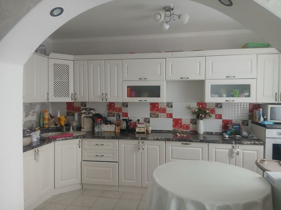 Продам кухонный гарнитур