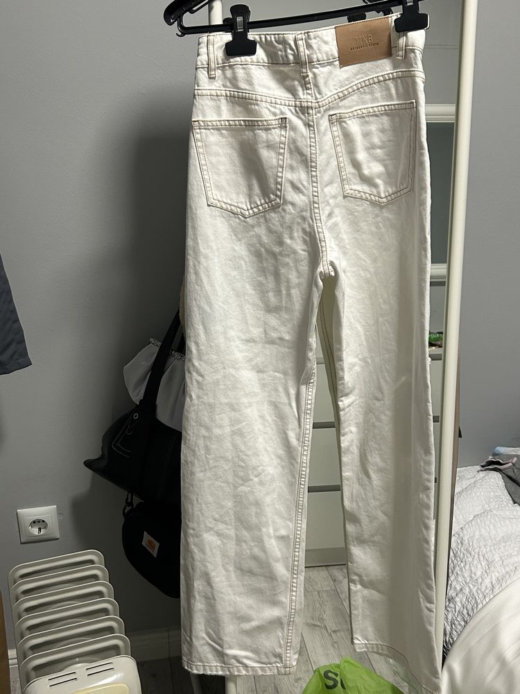 Pantaloni baggy Mango cu talie inalta