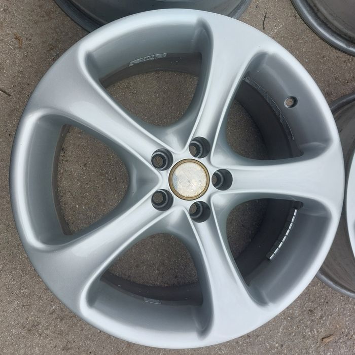 Лети (алуминиеви)джанти 17" 5х98 Alfa 147,156