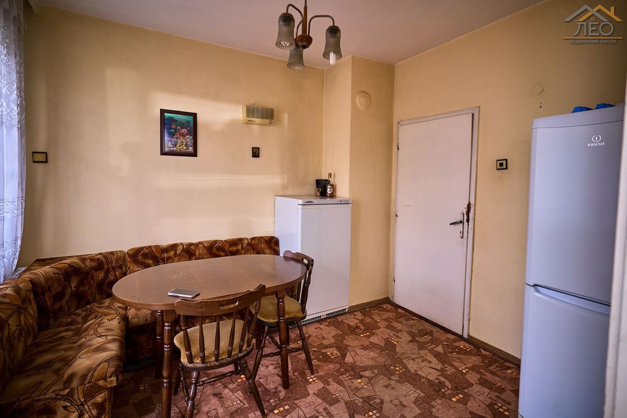 Продава се Четиристаен апартамент в Севлиево - 96 кв.м за 744 €/кв.м - Снимка #4