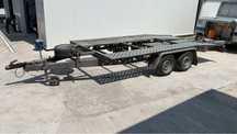 Inchiriez/ inchiriere/ inchirieri platforme 2000kg