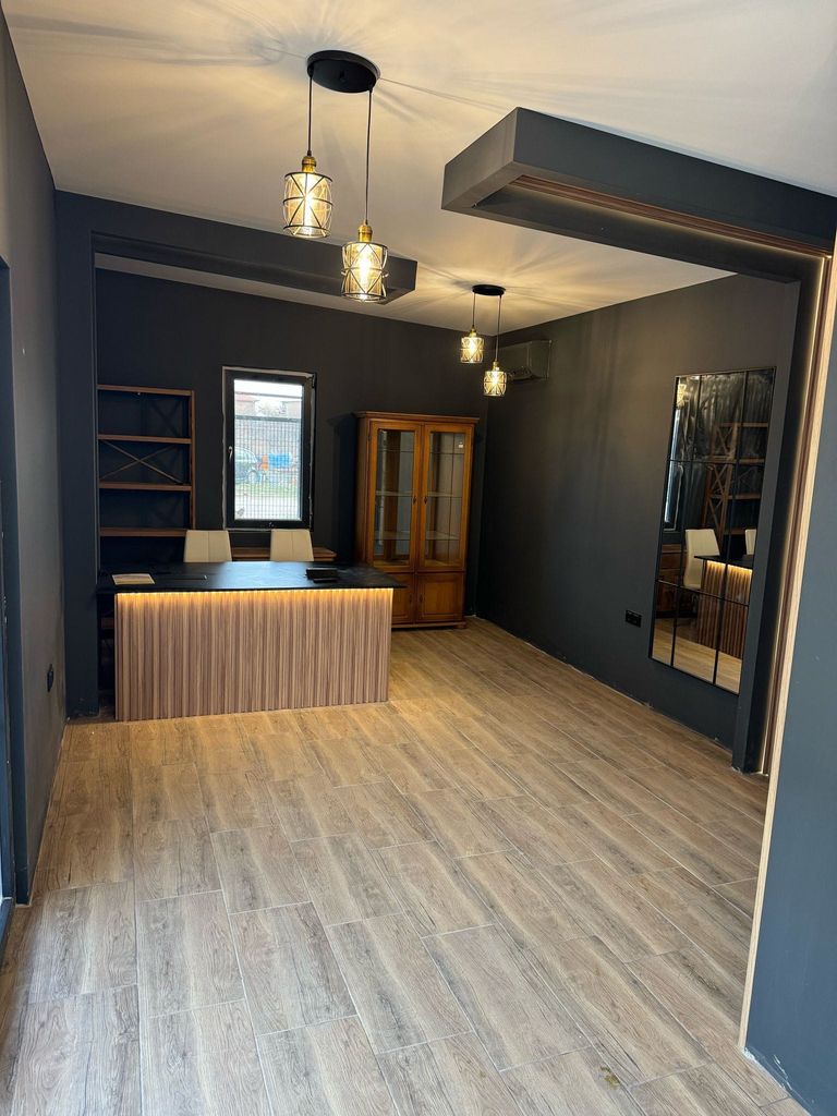 Продава се Промишлена сграда в Стамболийски - 1200 кв.м за 315 €/кв.м - Снимка #4