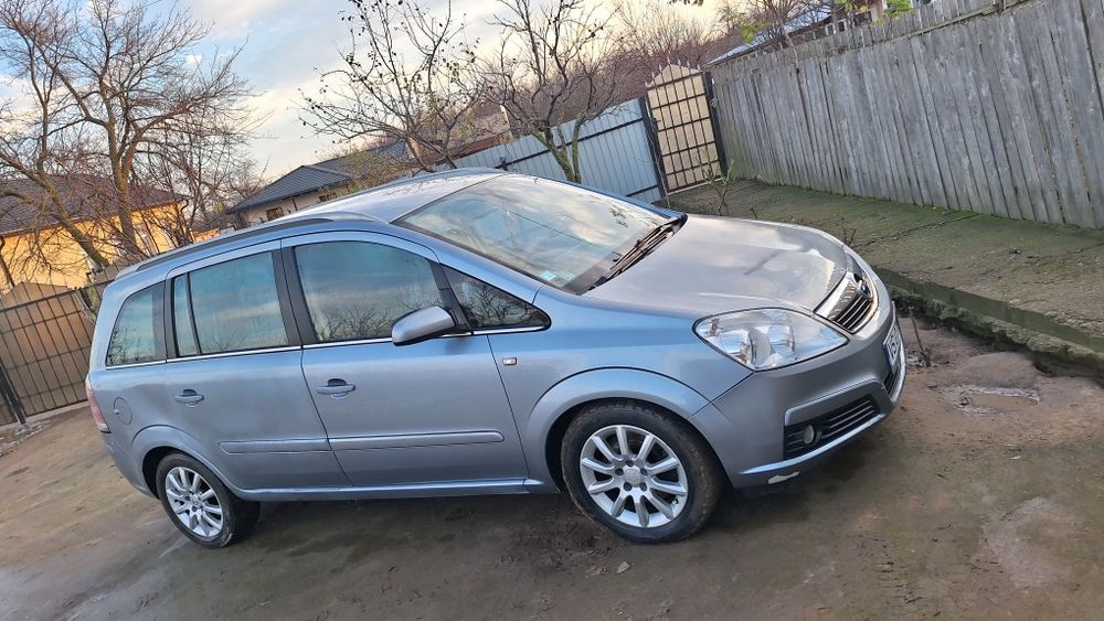 Vand Opel Zafira 7 locuri