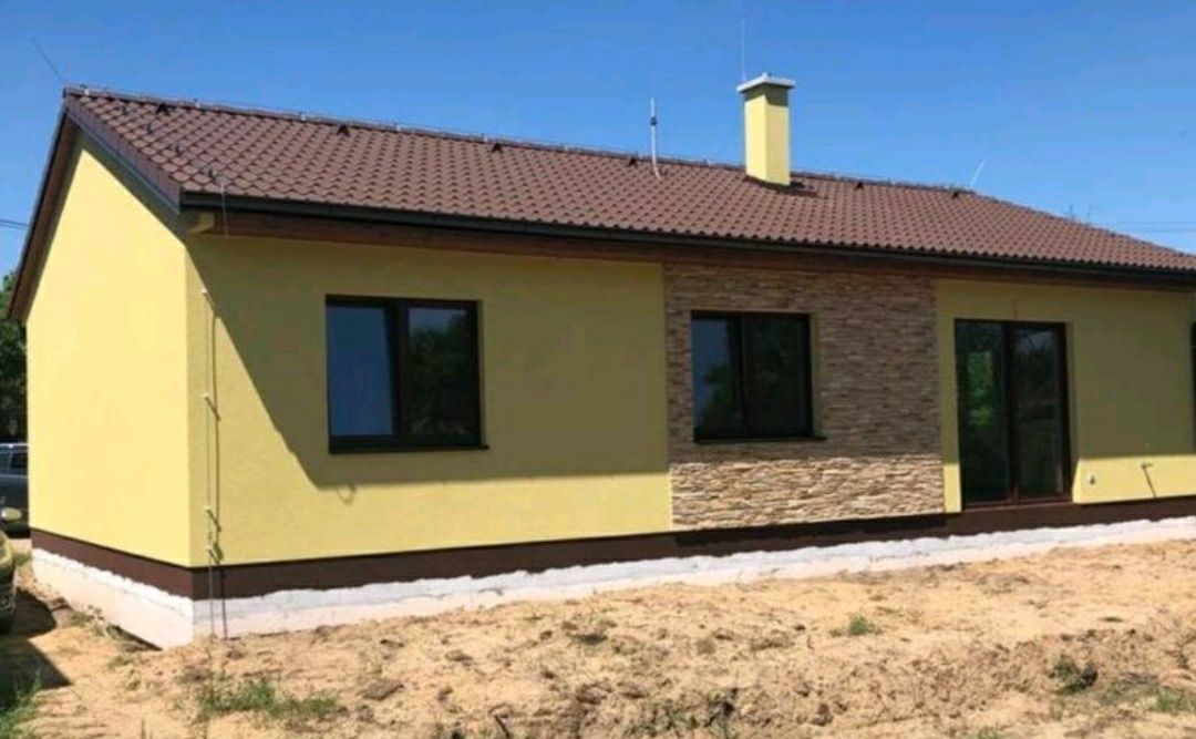 Case pe structura metalică