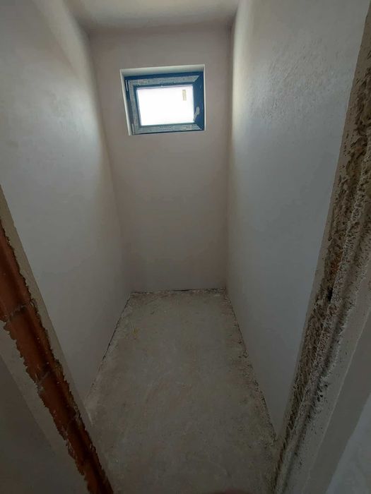 Тристаен апартамент, ново строителство, 200кв.м, кв. Вароша