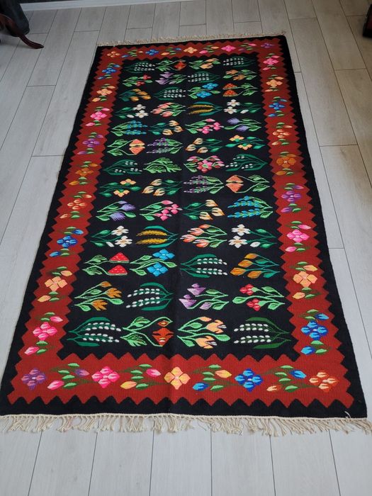 Covor oltenesc din lana