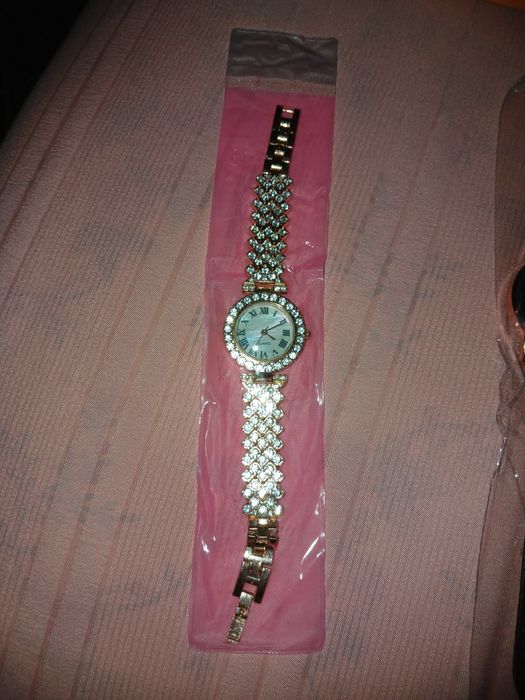 Часы мужская и женская