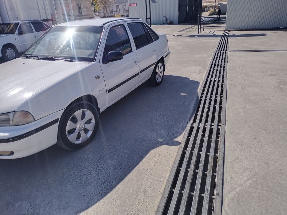 Nexia1 Daewoo 1994 yil