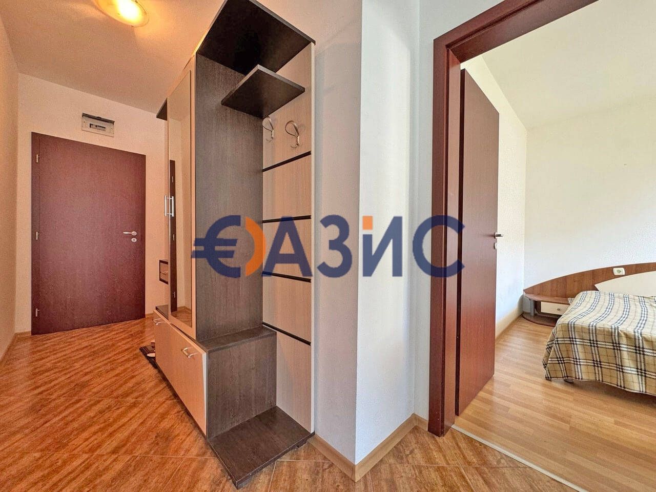 Продава се Двустаен апартамент в к.к. Слънчев бряг - 59 кв.м за 1111 €/кв.м - Снимка #7