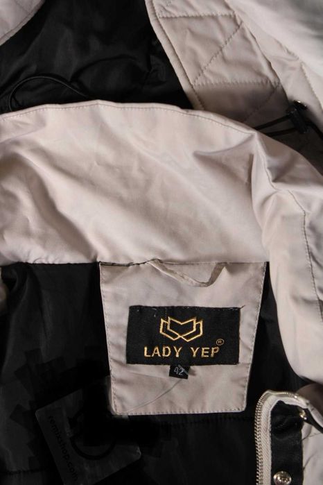 стилно дамско зимно яке