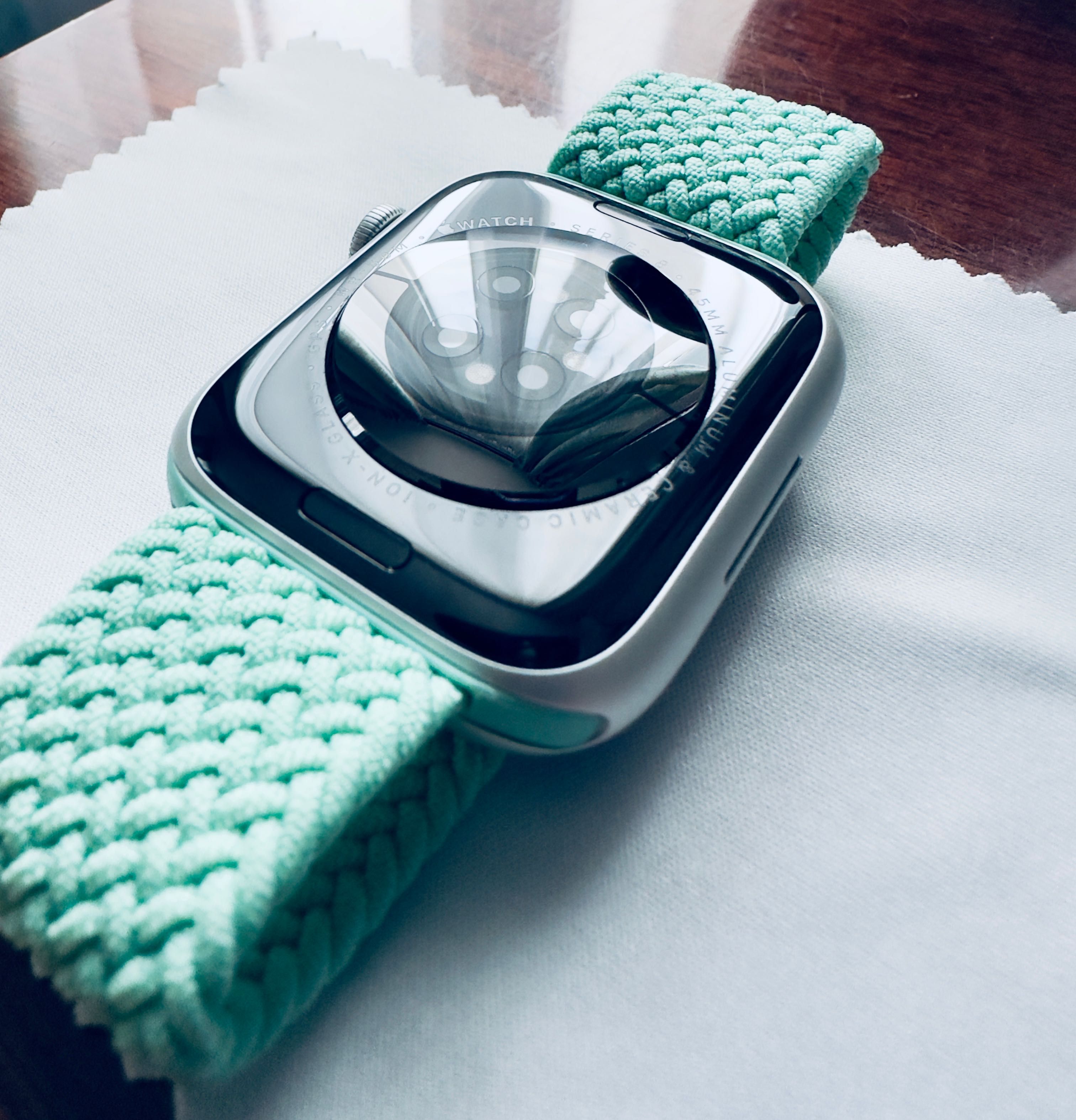 Apple Watch Series 8 GPS 45mm Silver Nou + 3 Brățări + Sticker iPhone