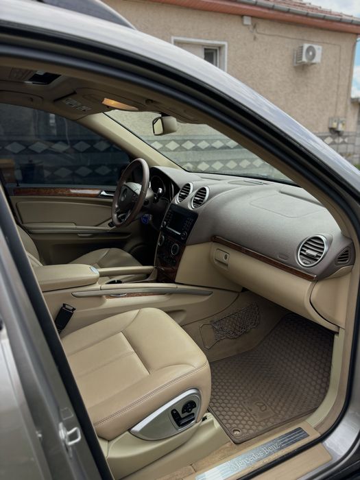 Mercedes GL450 бензин 340кс.