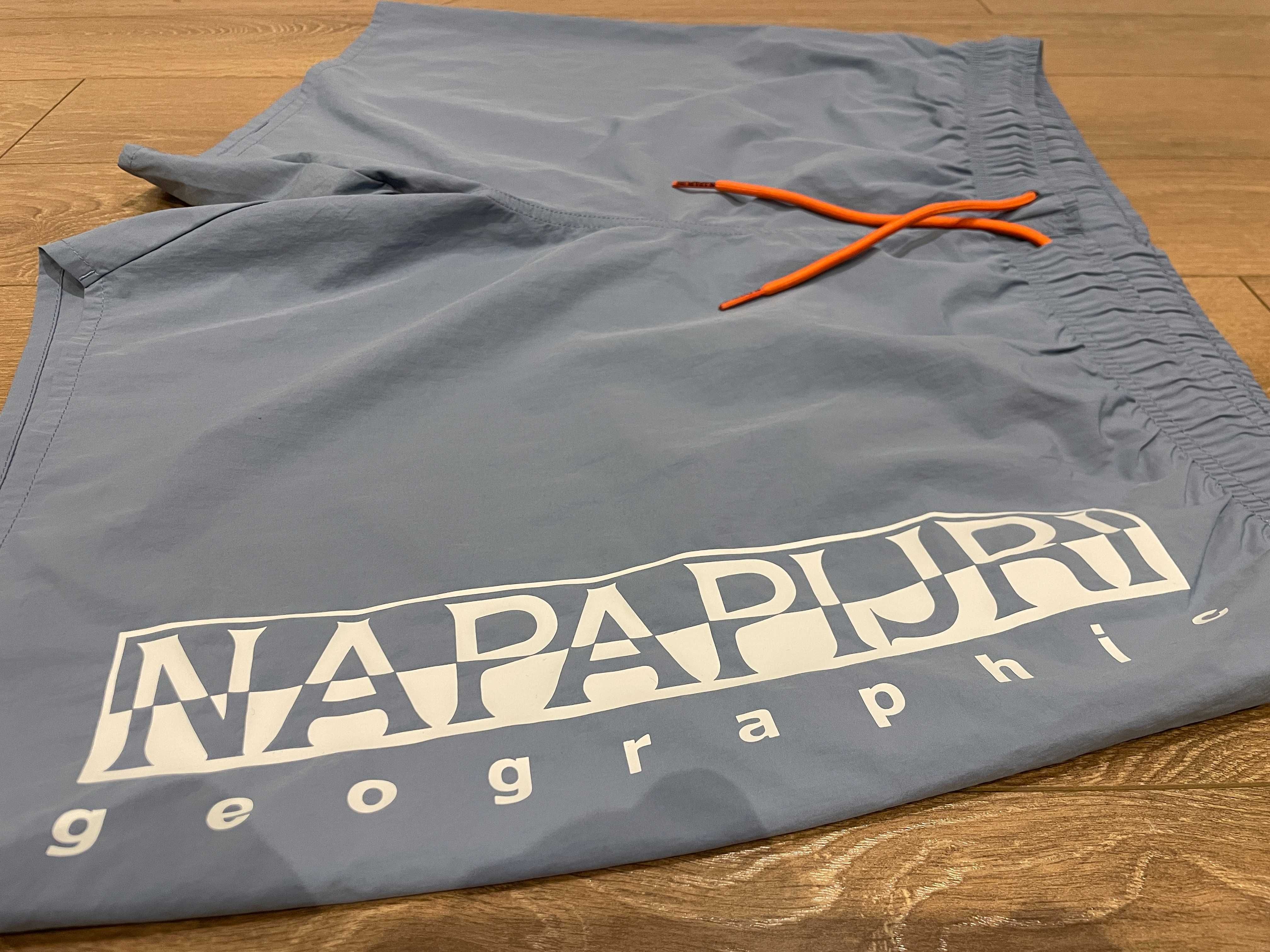 Napapijri, оригинални бански ,три цвята, Размер: XXL