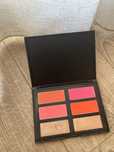 Mup blush si iluminator