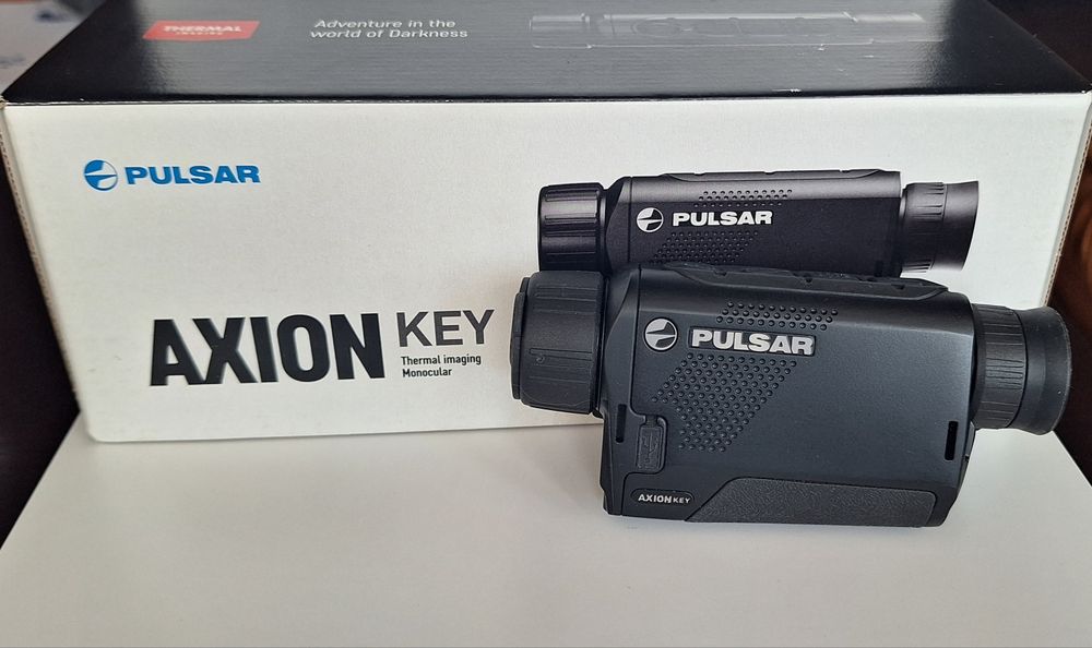 Cameră cu termoviziune Pulsar Axion  XM30, NOUĂ