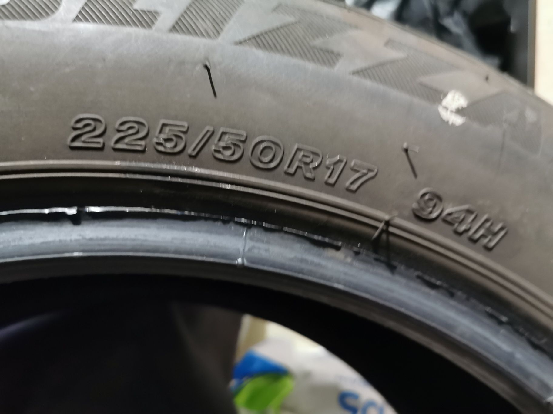 Anvelope de vara 2x 235/55R17 2x 205/55 R16 iarna 225/50 R17