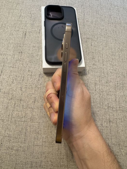 iphone 16 pro max 256gb desert titanium, ca NOU, baterie 100%